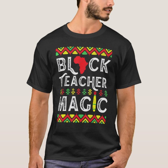 Camiseta Magia do Professor Negro Mês da História do Profes (Frente)