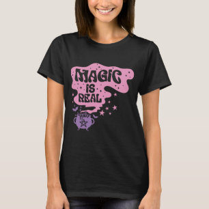 Camiseta Magia é Real Caldeirão Morcego Estrelas Preto Hall