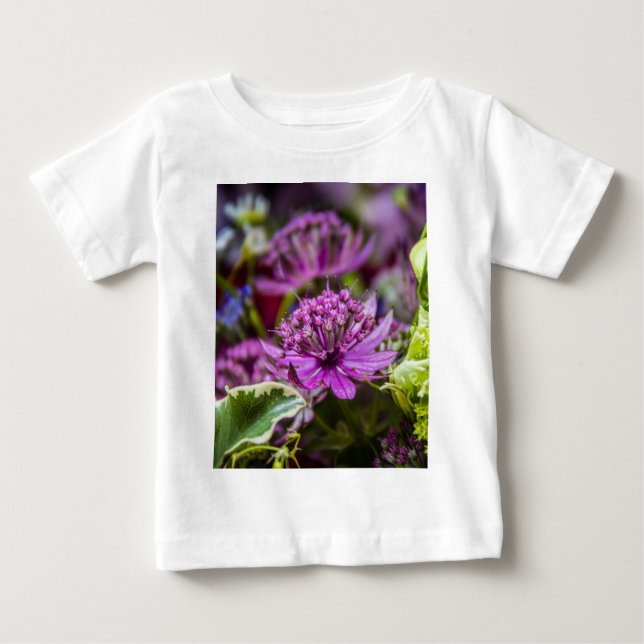 Camiseta Magia requintada de flores #1 (Frente)