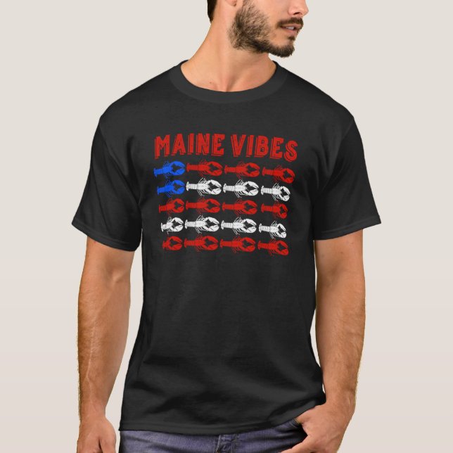 Camiseta Maine Vibes Bandeira Patriótica Souvenir (Frente)