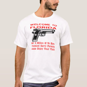 Camiseta Mais De 4 Milhões De Pessoas Esconderam Licenças