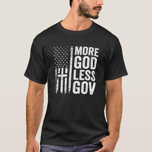 Camiseta Mais Deus Menos Governador - Cristão Patriótico An (Frente)