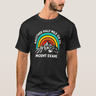 Camiseta Mais Meia Milha Ou Mais Caminhando Montanhista Mon