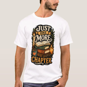 Camiseta Mais Um Capítulo Pilha de Livros Antigos