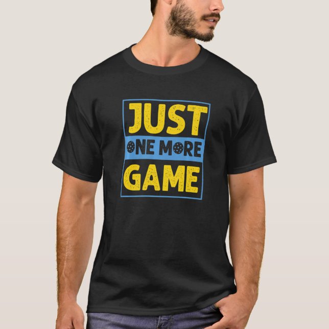 Camiseta Mais um Jogo  Raquete de Pickleball (Frente)