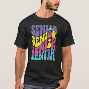 Camiseta Mais velho 2023 Texto Em Escala Para O Segundo gra