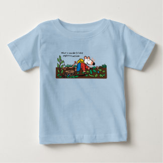 Camiseta Maisy Explora o Exterior com Insetos