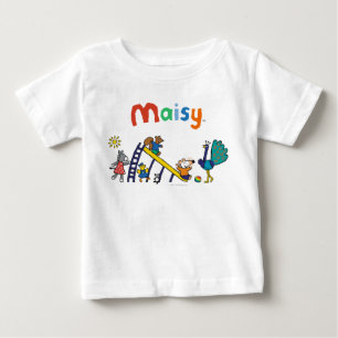 Camiseta Maisy no campo de jogos com amigos