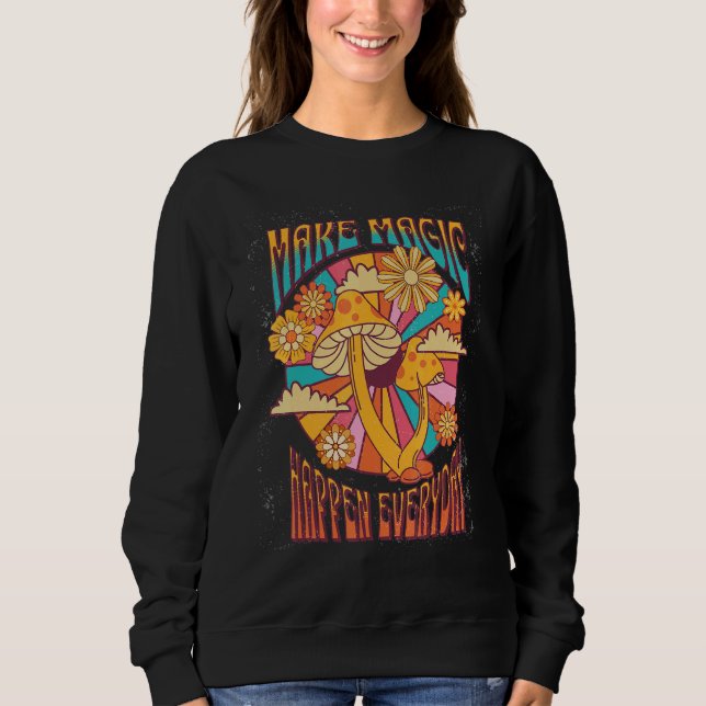 Camiseta Make Magic Happen Hippie Botanical Groovy Retro 70 (Frente)