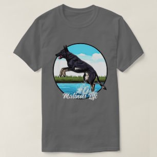 Camiseta Malinois Pretos na Água
