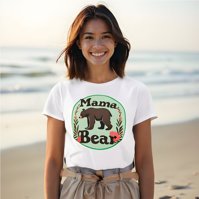 Camiseta Mama Bear - Clássico e Design Cozy (Mama Bear - Classic and Cozy Design T-Shirt. Celebrate Motherhood Everyday.)
