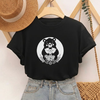 Camiseta Mama Bear with Two Cubs Heart Line Art Design