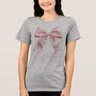 Camiseta Mama Macia Laço de Cetim Rosa Design Coquette Fe