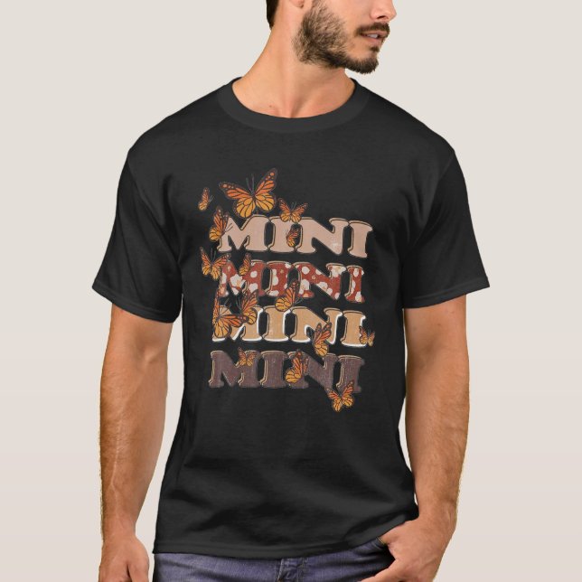 Camiseta Mama Mimi Borboleta Boho Mãe Impressão de Vaca Leo (Frente)