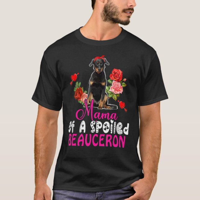 Camiseta Mamãe De Um Arco De Beleireiro Com Bela Linda (Frente)