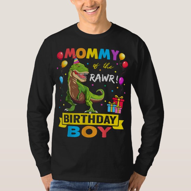 Camiseta Mamãe do menino de aniversário Dinossauro Raptor E (Frente)