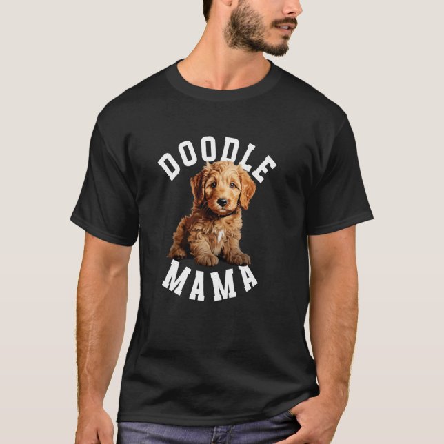 Camiseta Mamãe Doodle Mãe Doodle de um Goldendoodle Mãe (Frente)