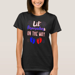 Camiseta Mamãe Esperava O Anúncio Dos Gêmeos 4 De Julho