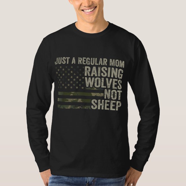 Camiseta Mamãe Normal Criar Lobos Não Ovelhas - Socorro (Frente)