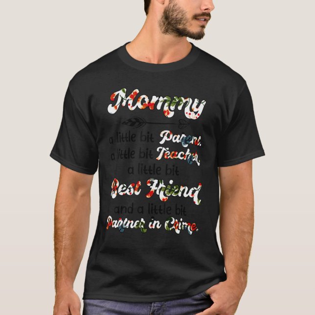 Camiseta Mamãe Parceiro De Professores Em Crime Engraçado (Frente)
