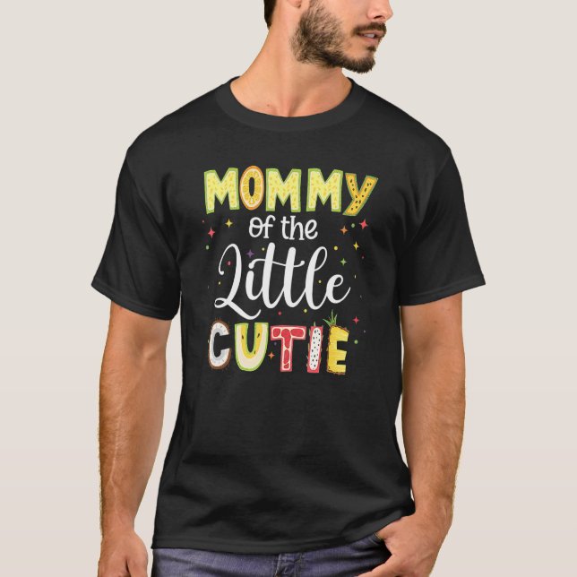 Camiseta Mamãe Pequena Família de Combinação de Utilos Frut (Frente)