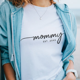Camiseta Mamãe Tipografia Elegante Data Personalizada Prese