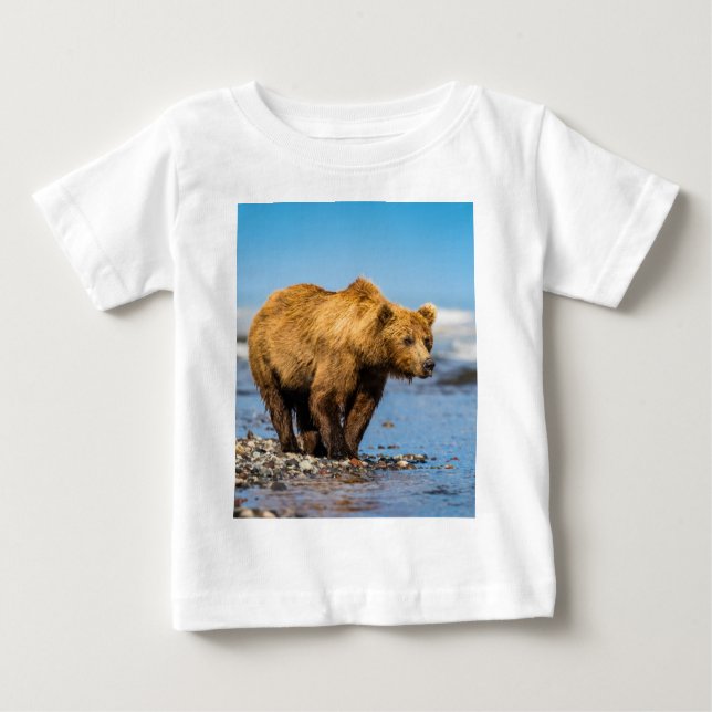 Camiseta Mamãe urso observando seus dois filhos (Frente)