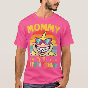Camiseta Mamães De Mães Da Família De Aniversário Do Tubarã