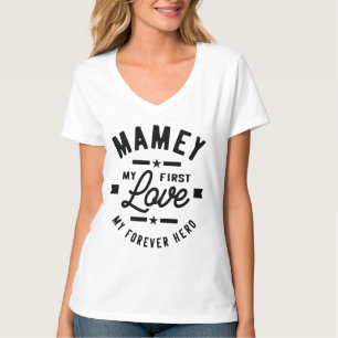 Camiseta Mamey Meu Primeiro Amor Minha Avó Herói Nunca Deu