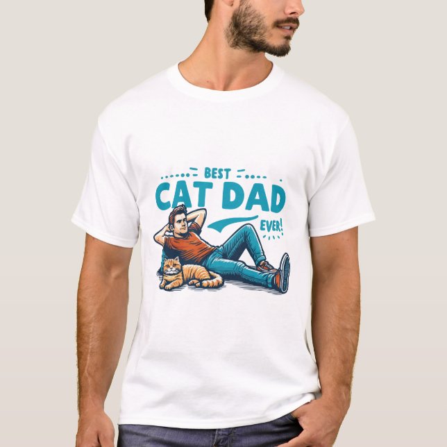 Camiseta Man Lounging com Gato Relaxado (Frente)