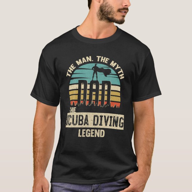 Camiseta Man Myth Legend Pai Scuba Merging (Frente)