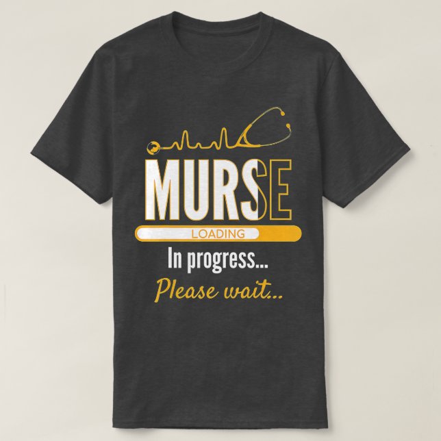 Camiseta Man Nurse in Progress Gift Funny Murse Nursing Sch (Frente do Design)