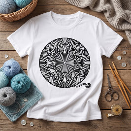 Camiseta Mandalá de Bola de Fio Preto e Branco