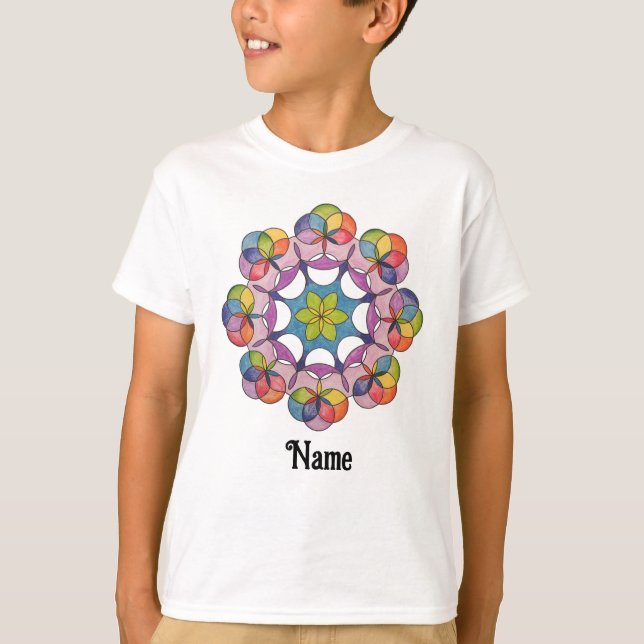 Camiseta Mandala Geométrica Desenhada em Lápis Colorida Per (Frente)