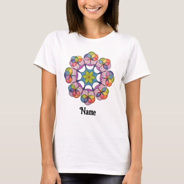 Camiseta Mandala Geométrica Desenhada em Lápis Colorida Per (Frente)