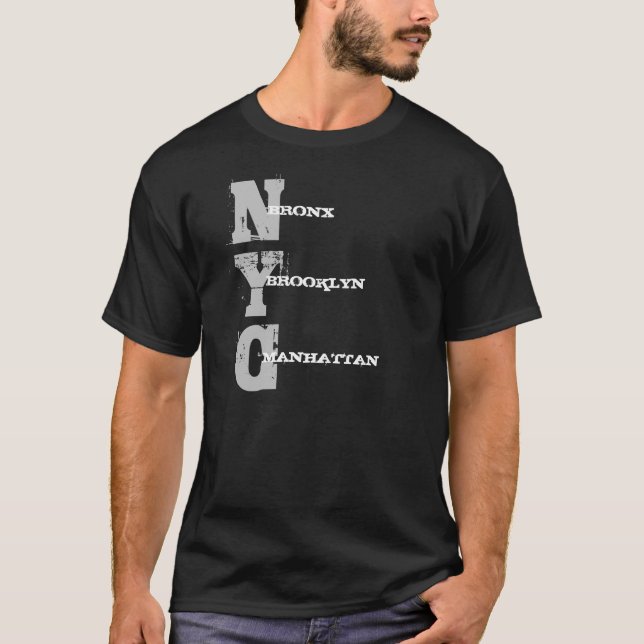 Camiseta Manhattan Bronx Brooklyn Nyc Text Modelo (Frente)