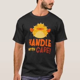 Camiseta Manipular Com Cuidado Peixe-Soprador Peixe-Sopro