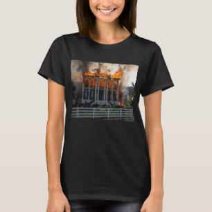 Camiseta Mansão de Antebellum   Incêndio erupta o recurso d