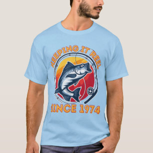 Camiseta Mantendo-A Enrolada Desde 1974, Pesca Diversão