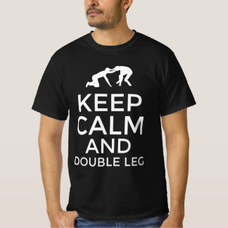 Camiseta Mantenha calma e perna dupla