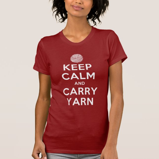 Camiseta Mantenha fio calmo e do carregar (Frente)