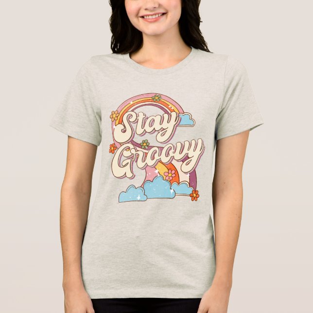Camiseta Mantenha Groovy Retro Rainbow Flowics (Frente)