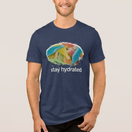 Camiseta Mantenha-se Hidrata com Garrafas de Xarope de Cera
