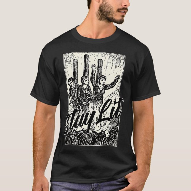 Camiseta Mantenha-Se Lit Queimando Bruxas Ocultas (Frente)