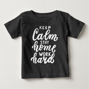 Camiseta Manter Calmo Fique Em Casa Duro