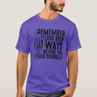 Camiseta Mão de Esqueleto Olhe para os Dois Lados