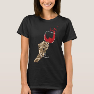 Camiseta Mão de Skeleton Segurando Vinho Vermelho Vidro Hal