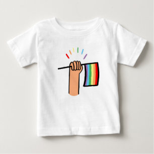 Camiseta Mão Desenhada Ativando Sinalizador Arco-Íris