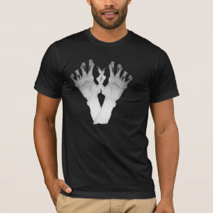 Camiseta Mão monstro assustadora com unhas longas