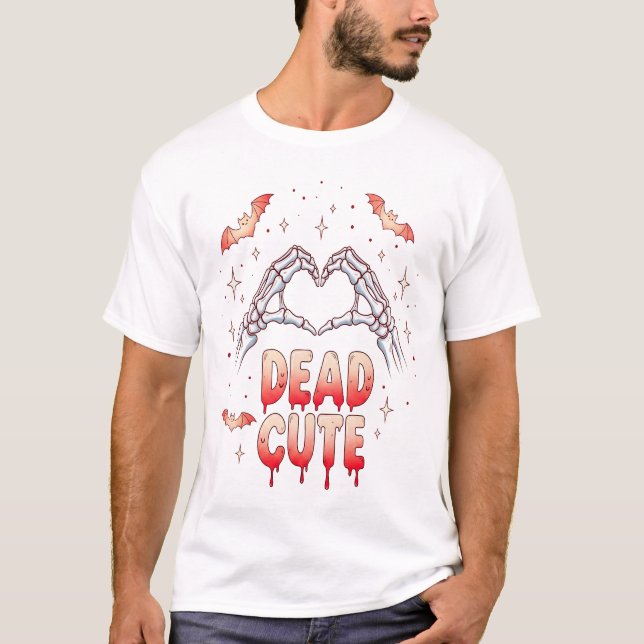 Camiseta Mãos de Esqueleto de Halloween Coração, Morcegos & (Frente)